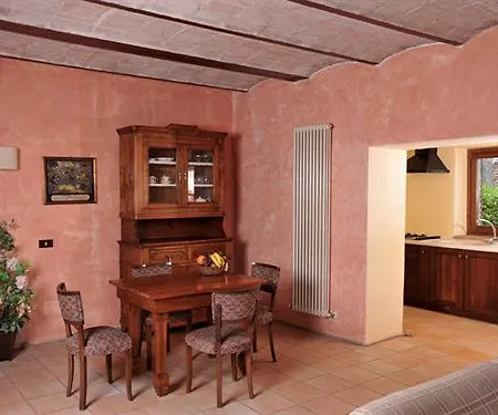 Casa di campagna Casalfarneto